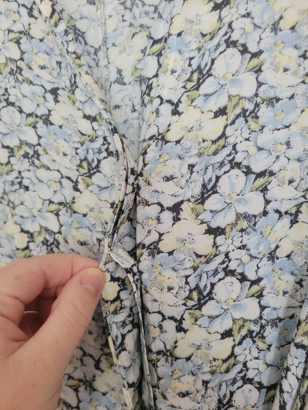 H&M maxi Shirt Dress With Tie Waist - Picture 3 of 6